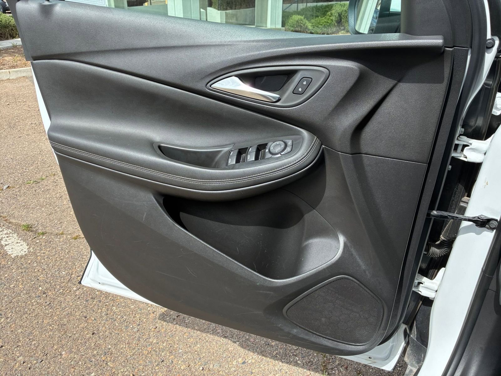 Used 2025 Buick Encore GX Preferred image 18