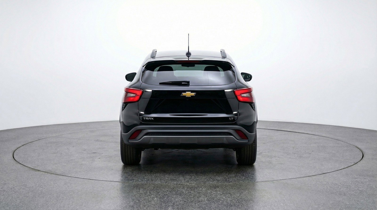 Used 2025 Chevrolet Trax LT image 7