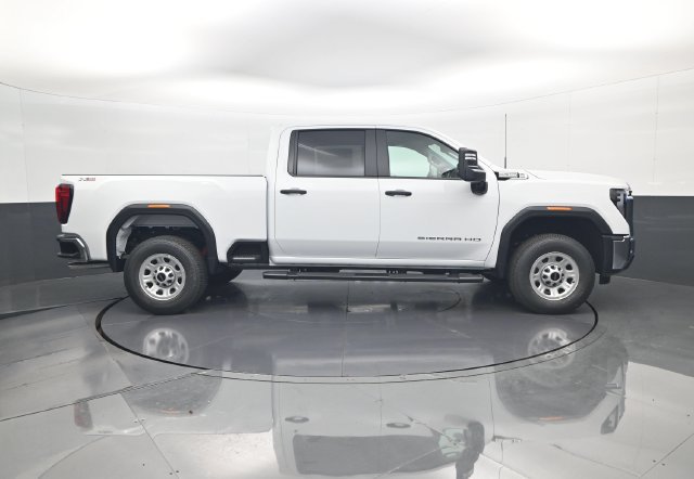 New 2026 GMC Sierra 3500 Pro w/ 1SA Pro Safety Plus Package AWD/4WD image 4