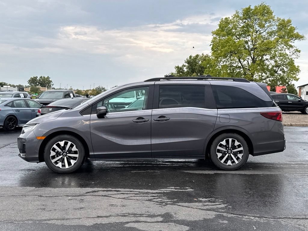 Used 2026 Honda Odyssey EX-L image 4