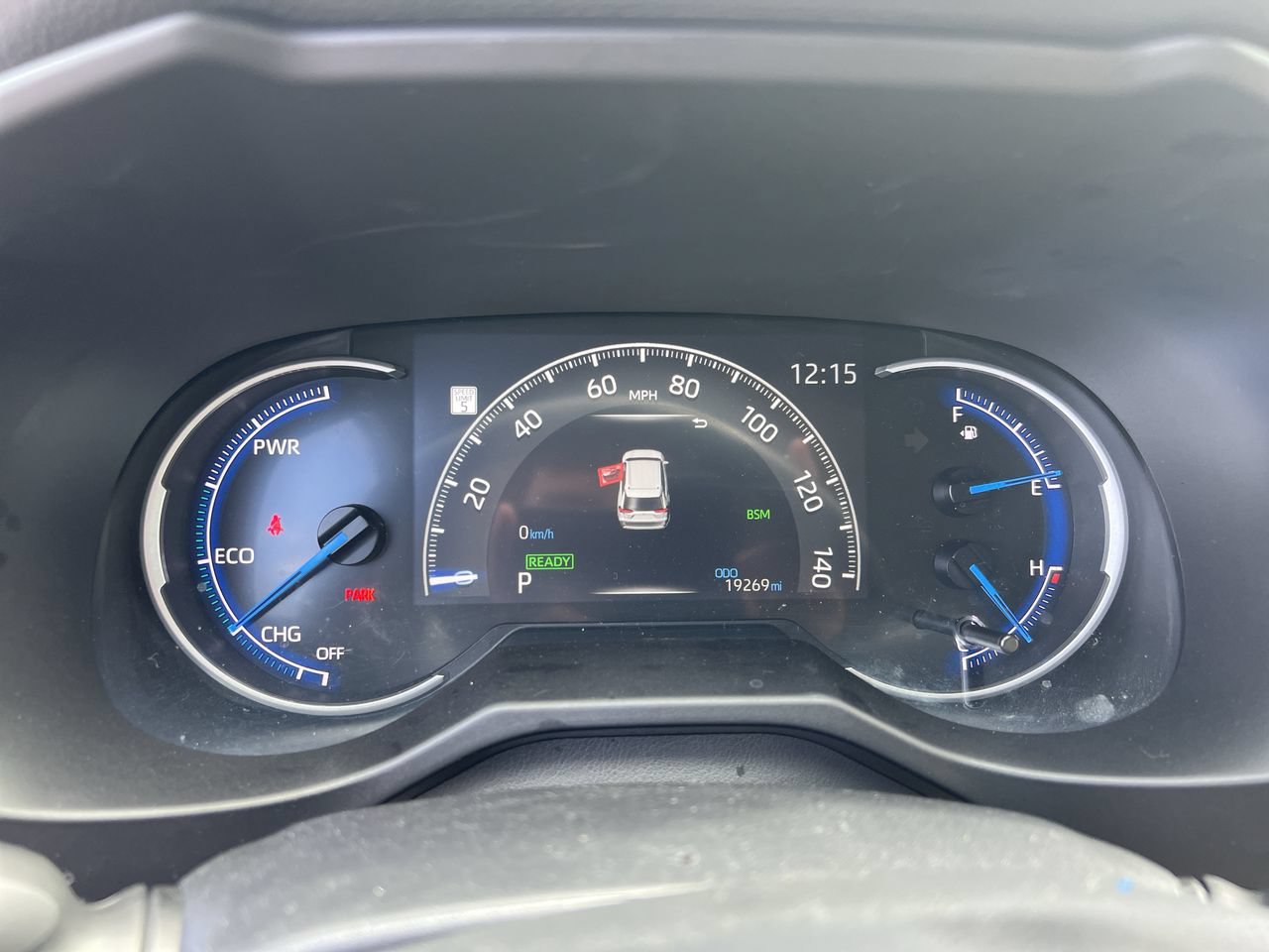 Used 2024 Toyota RAV4 XLE AWD/4WD image 21