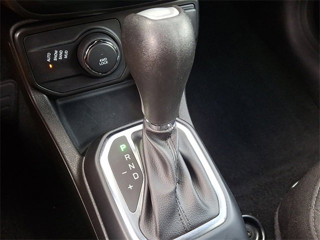 Used 2023 Jeep Renegade Latitude image 14