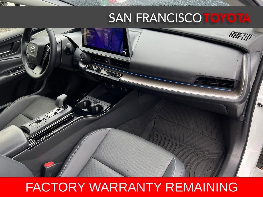 Used 2023 Toyota Prius XLE image 23