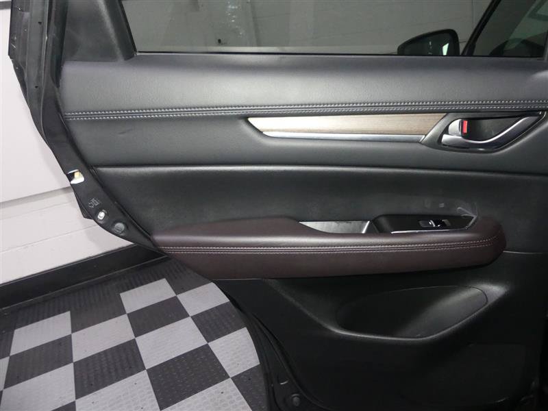 Used 2019 MAZDA CX-5 Signature AWD/4WD image 25