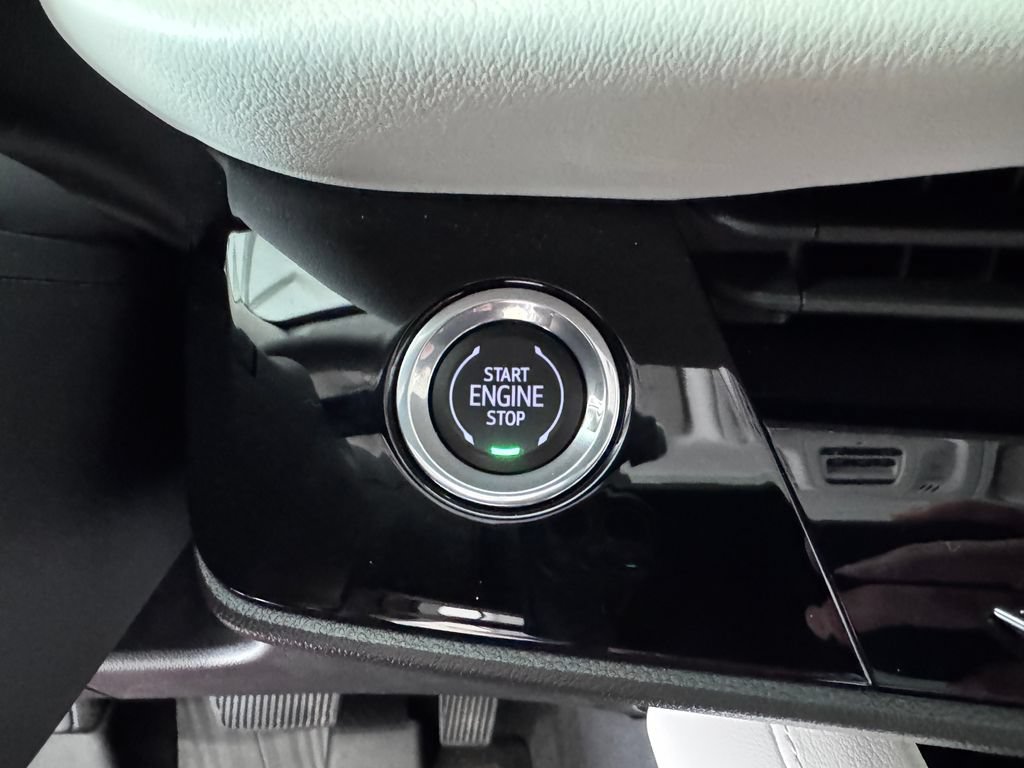 Certified 2026 Buick Envision Avenir AWD/4WD image 20