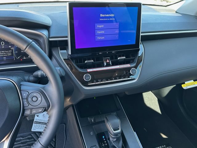 Used 2026 Toyota Corolla Cross XLE w/ Convenience Package FWD image 15