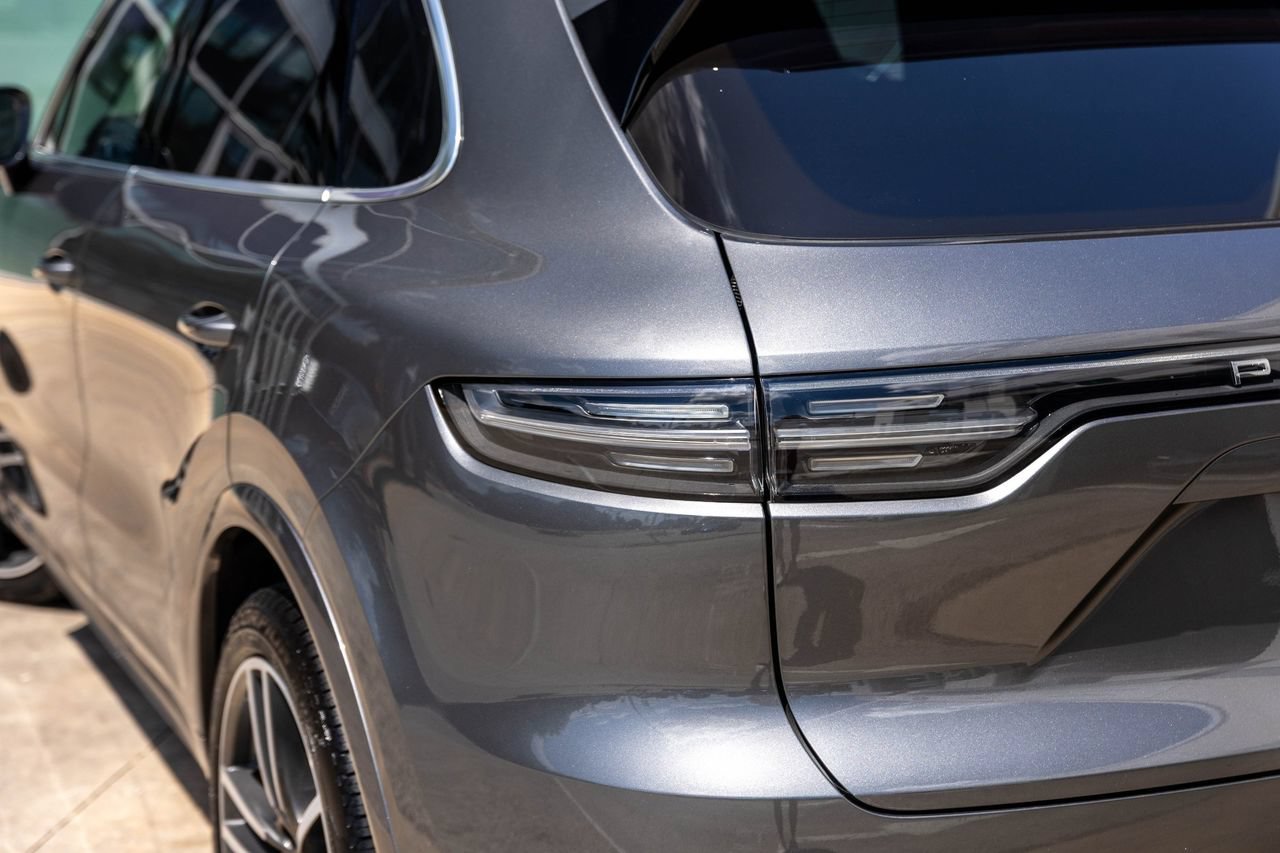Used 2020 Porsche Cayenne Turbo AWD/4WD image 10