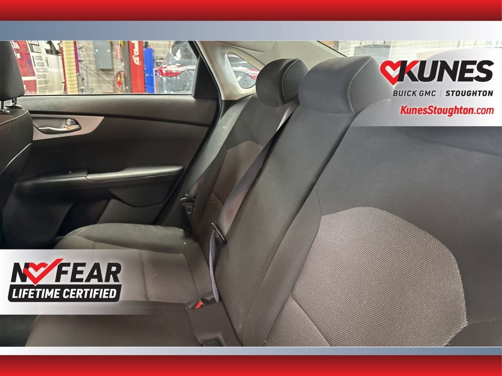 Used 2024 Kia Forte LXS image 35
