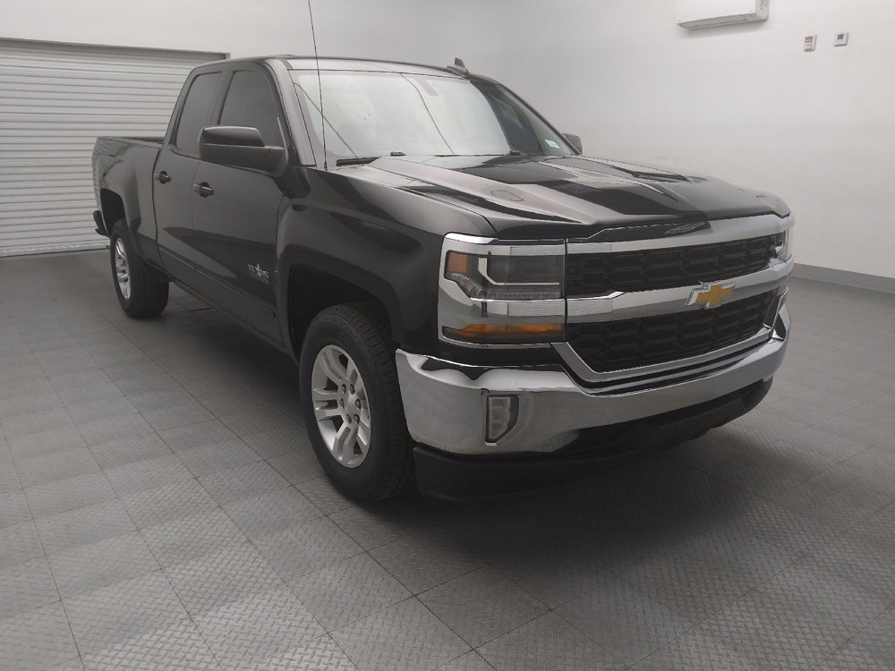 Used 2019 Chevrolet Silverado 1500 LT w/ Texas Edition RWD image 13