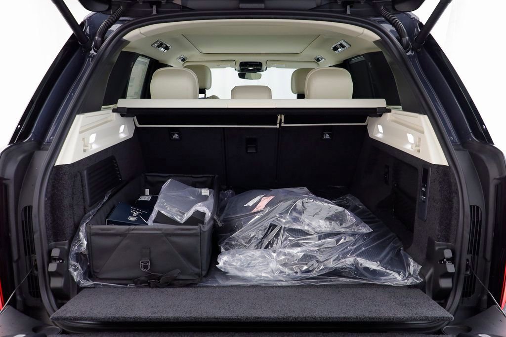 New 2025 Land Rover Range Rover SE AWD/4WD image 20