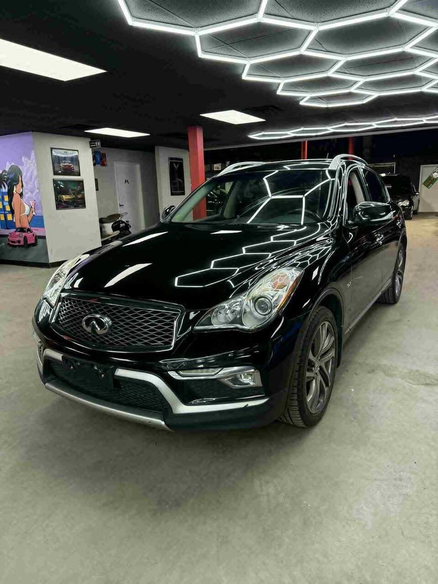 Used 2016 INFINITI QX50 AWD image 1