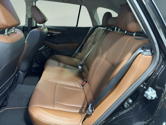 Certified 2025 Subaru Outback Touring XT w/ Tech Package 2 AWD/4WD image 31
