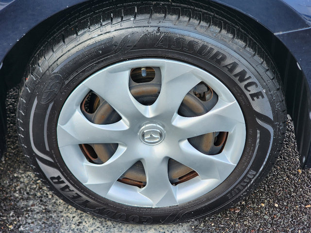 Used 2018 MAZDA MAZDA3 Sport image 4