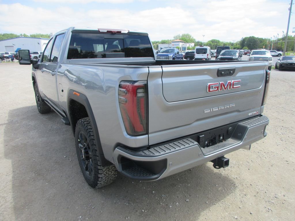 New 2026 GMC Sierra 3500 AT4 w/ AT4 Premium Plus Package AWD/4WD image 9
