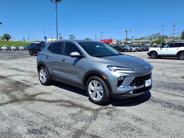 Used 2025 Buick Encore GX Preferred FWD image 8