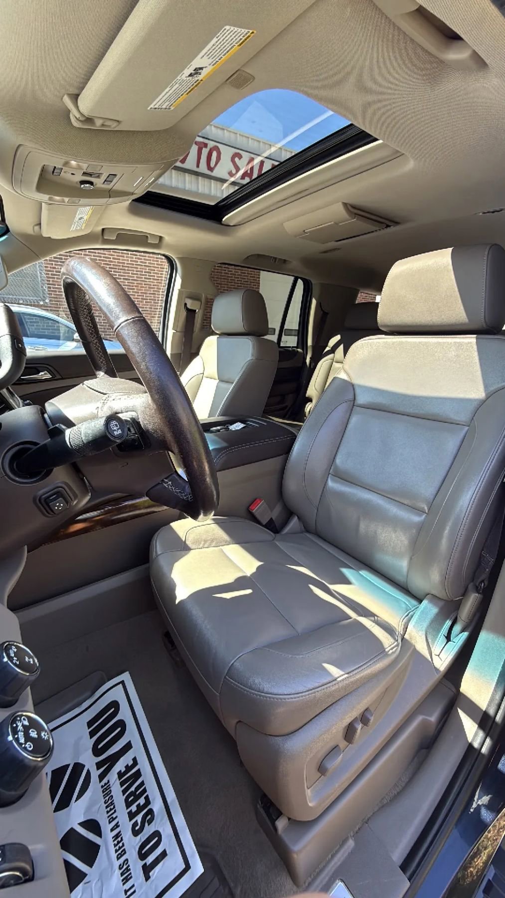 Used 2019 Chevrolet Tahoe LT w/ LT Signature Package AWD/4WD image 20