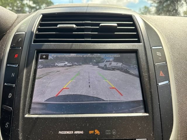 Used 2019 Lincoln MKC Select w/ Select Plus Package AWD/4WD image 13