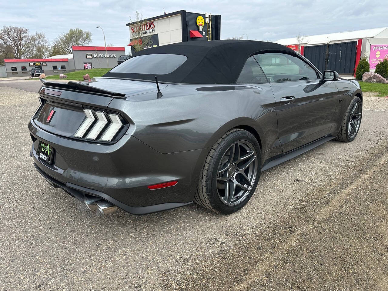 Used 2019 Ford Mustang GT Premium RWD image 5