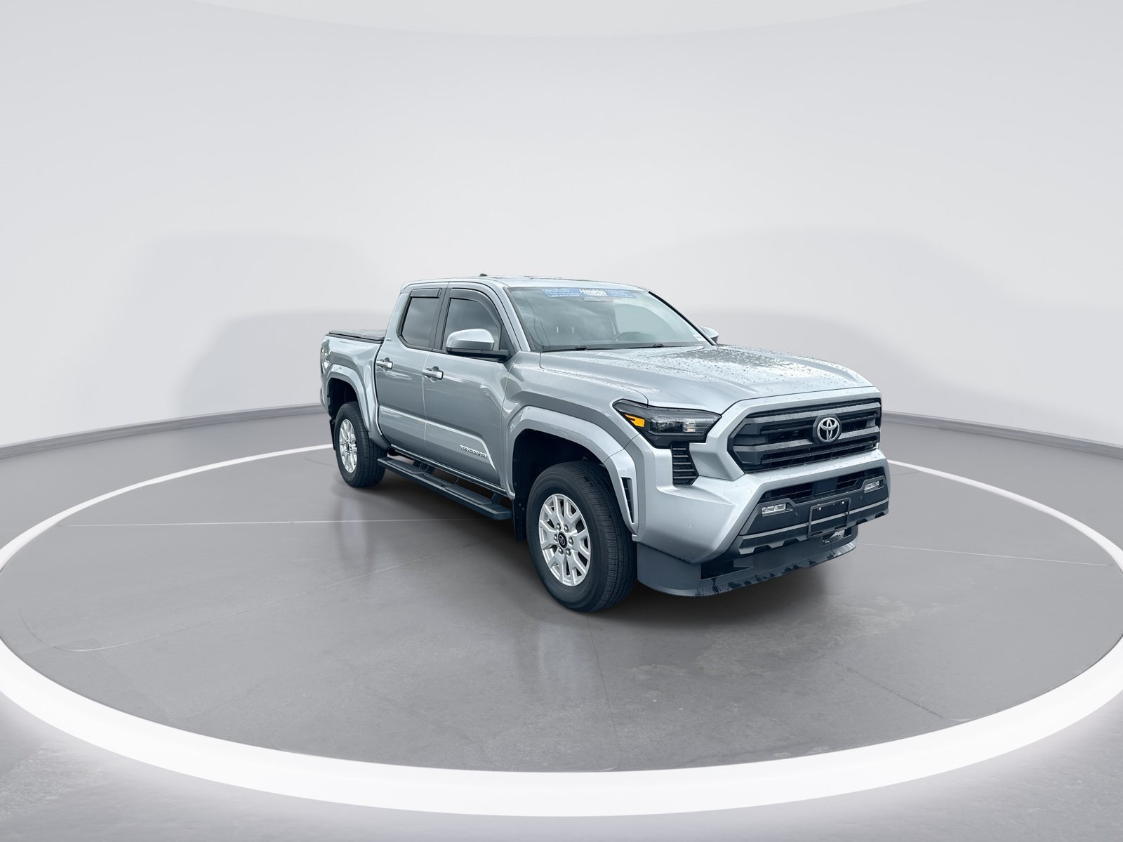 Used 2024 Toyota Tacoma SR5 w/ SR5 Upgrade Package RWD image 2