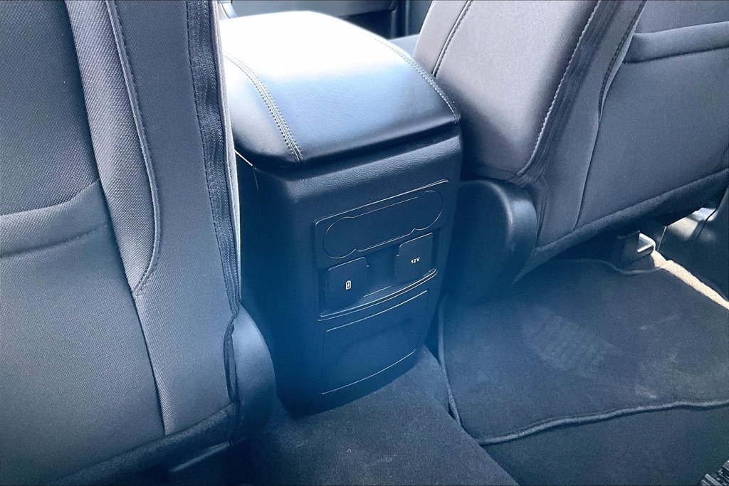 Certified 2024 Ford Explorer XLT AWD/4WD image 34