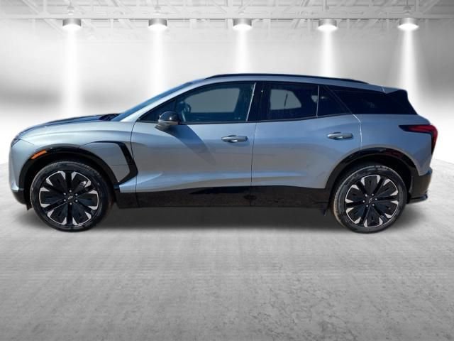 Used 2025 Chevrolet Blazer EV RS AWD/4WD image 11