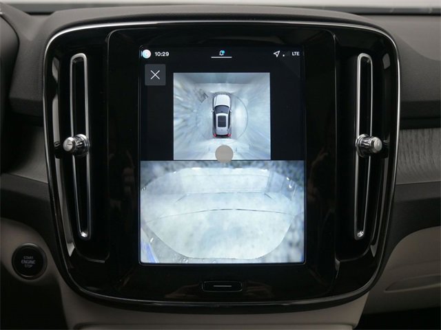 New 2026 Volvo XC40 B5 Ultra w/ Climate Package image 21