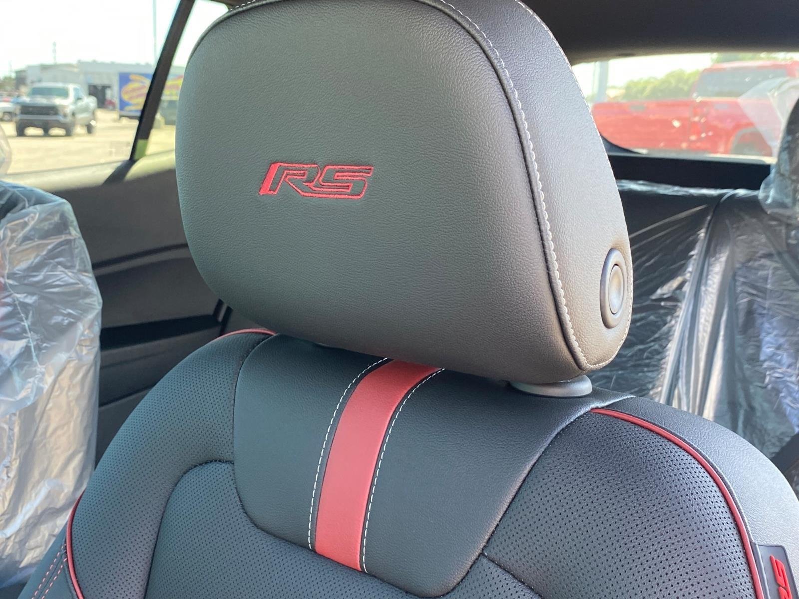 New 2026 Chevrolet Trax RS w/ Sunroof Package FWD image 14