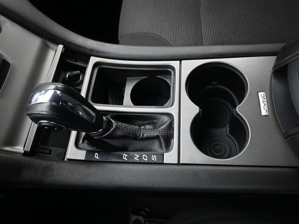 Used 2018 Ford Taurus SEL image 20