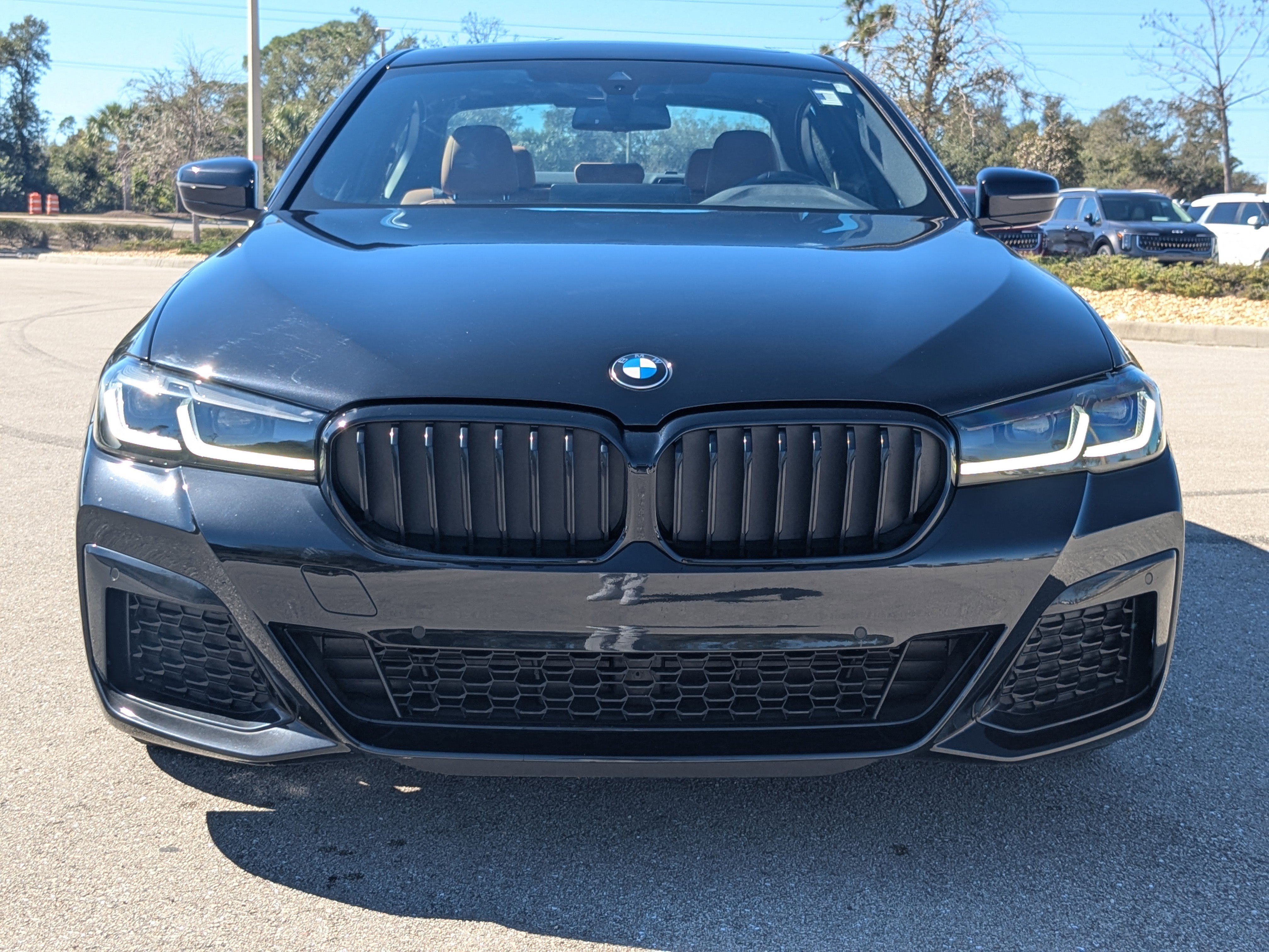 Used 2023 BMW 530i w/ M Sport Package image 3