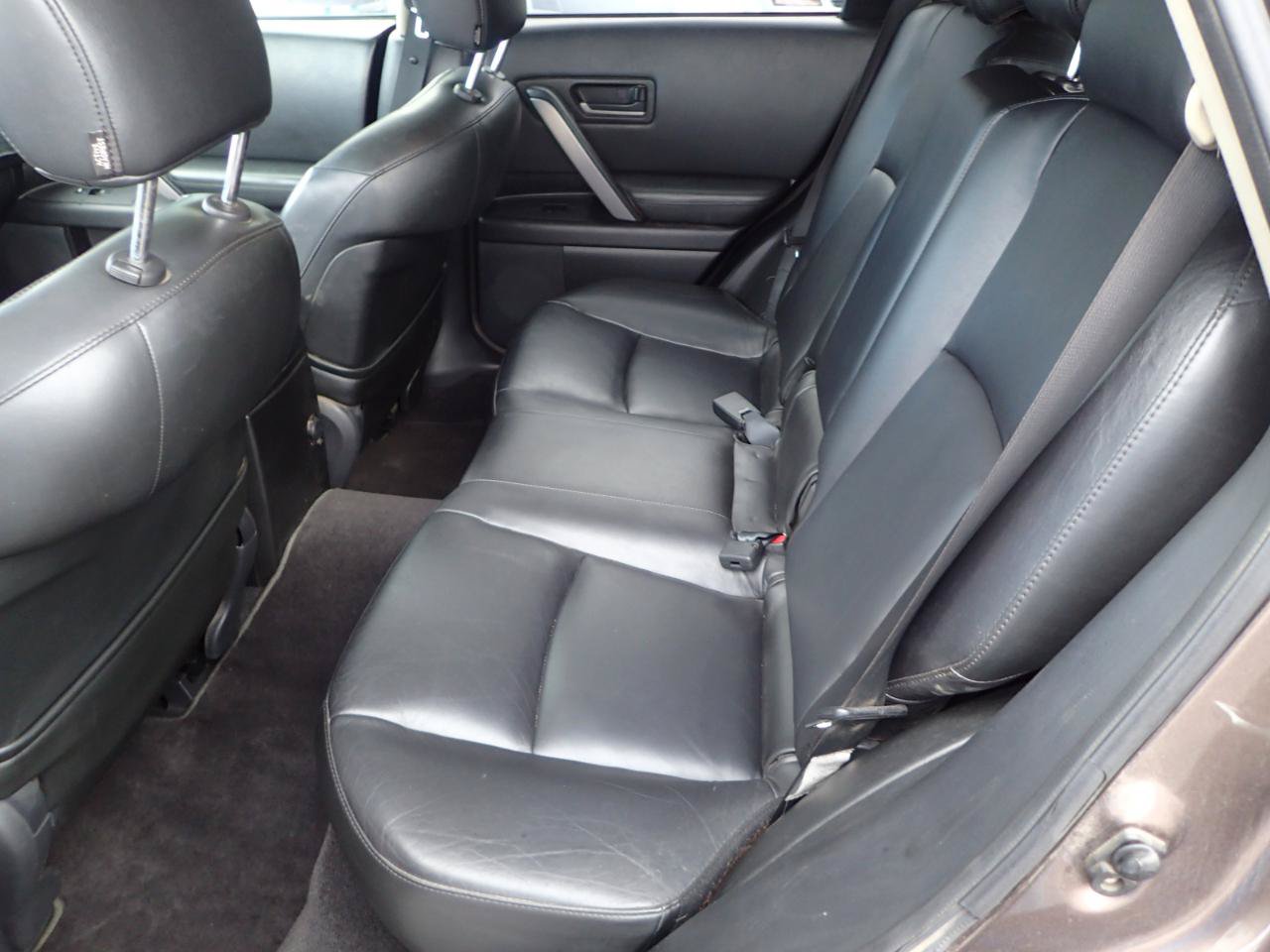Used 2004 INFINITI FX35 AWD w/ Touring Pkg image 10