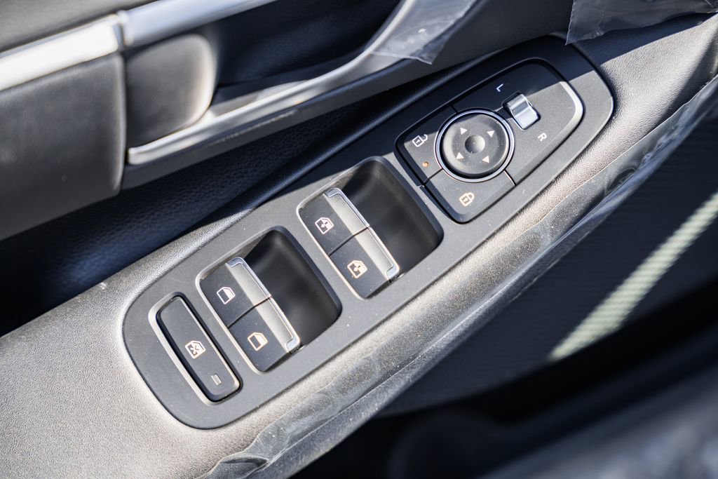 New 2026 Hyundai Sonata SEL FWD image 32