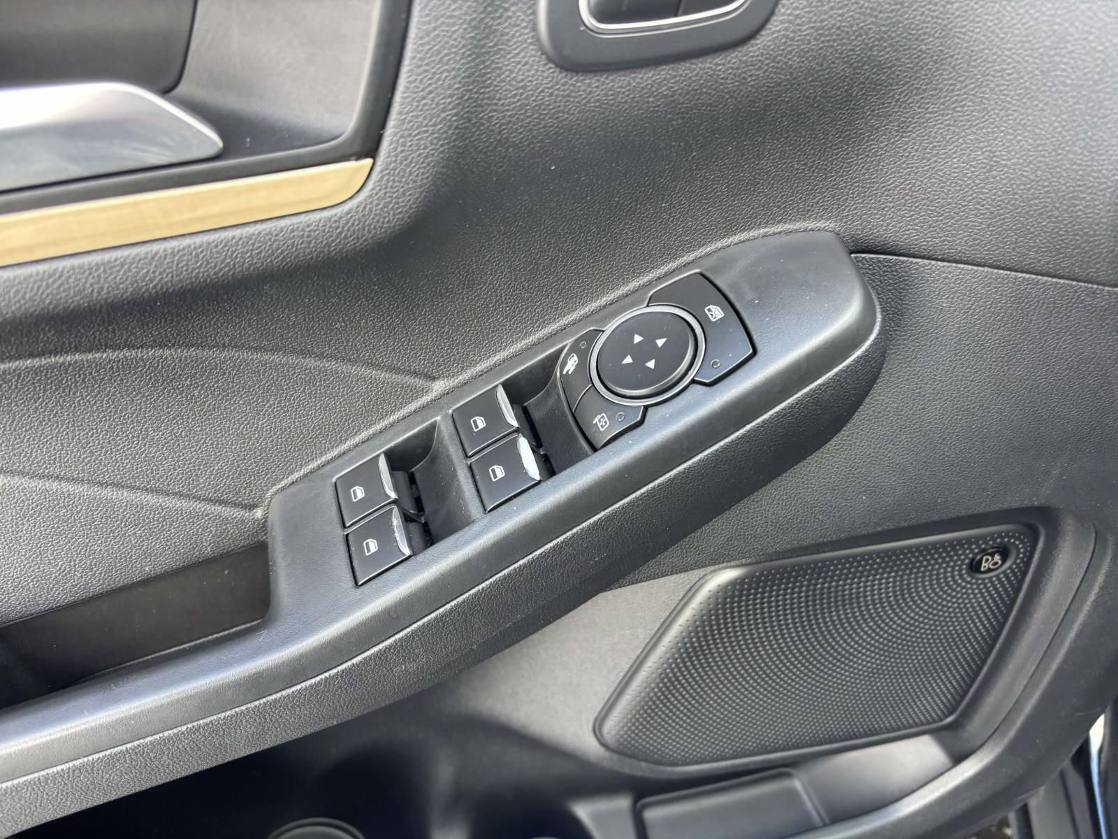 Used 2022 Ford Escape Titanium w/ Titanium Elite Package image 15