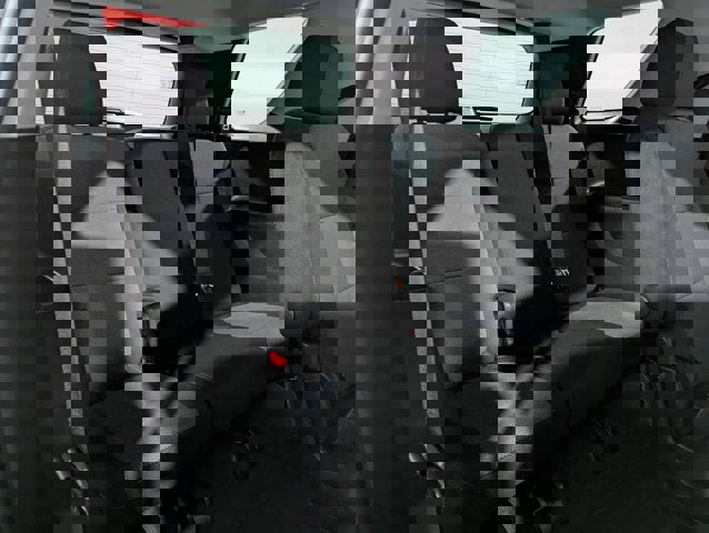 Used 2020 Chevrolet Traverse LT image 28