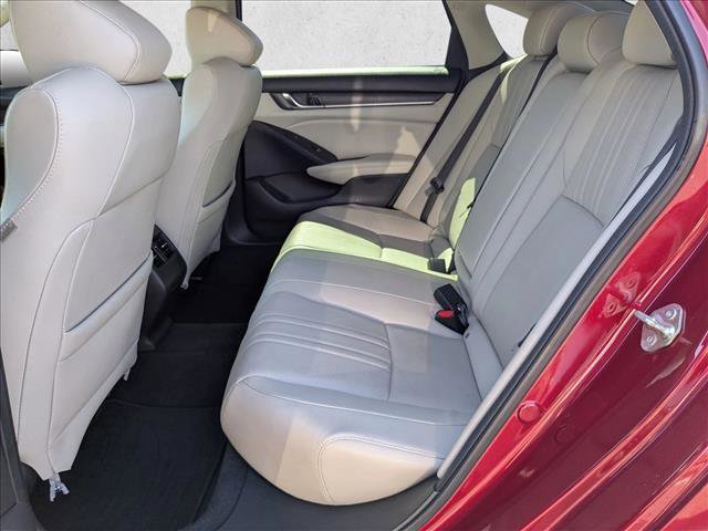 Used 2020 Honda Accord Touring image 13