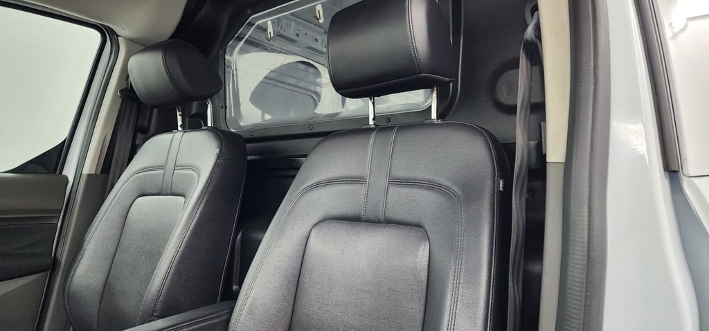 Used 2019 Ford Transit Connect XL image 11