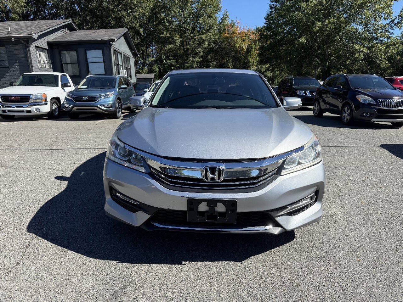 Used 2016 Honda Accord EX-L image 3