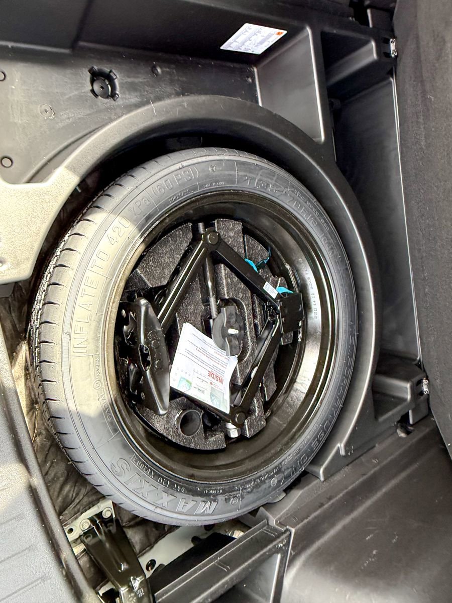 Used 2023 Chevrolet Blazer LT w/ Sound & Technology Package image 38