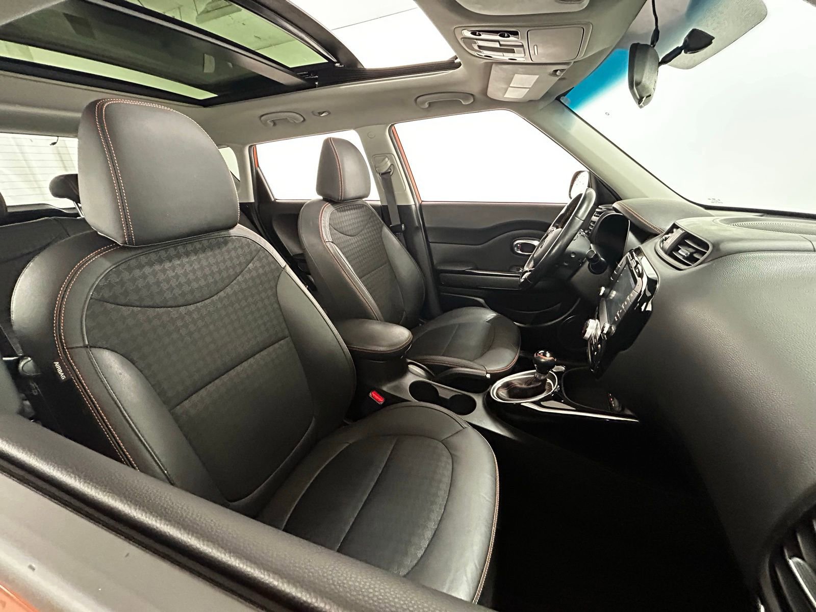 Used 2018 Kia Soul ! w/ Tech Package image 38