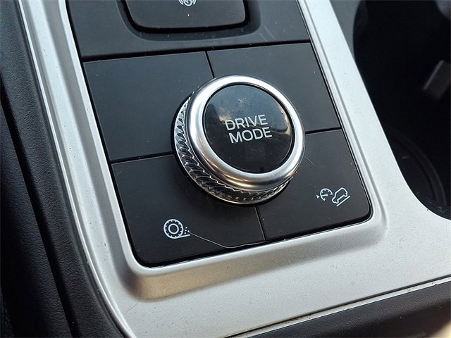 Used 2022 Ford Explorer XLT w/ Class IV Trailer Tow Package image 24