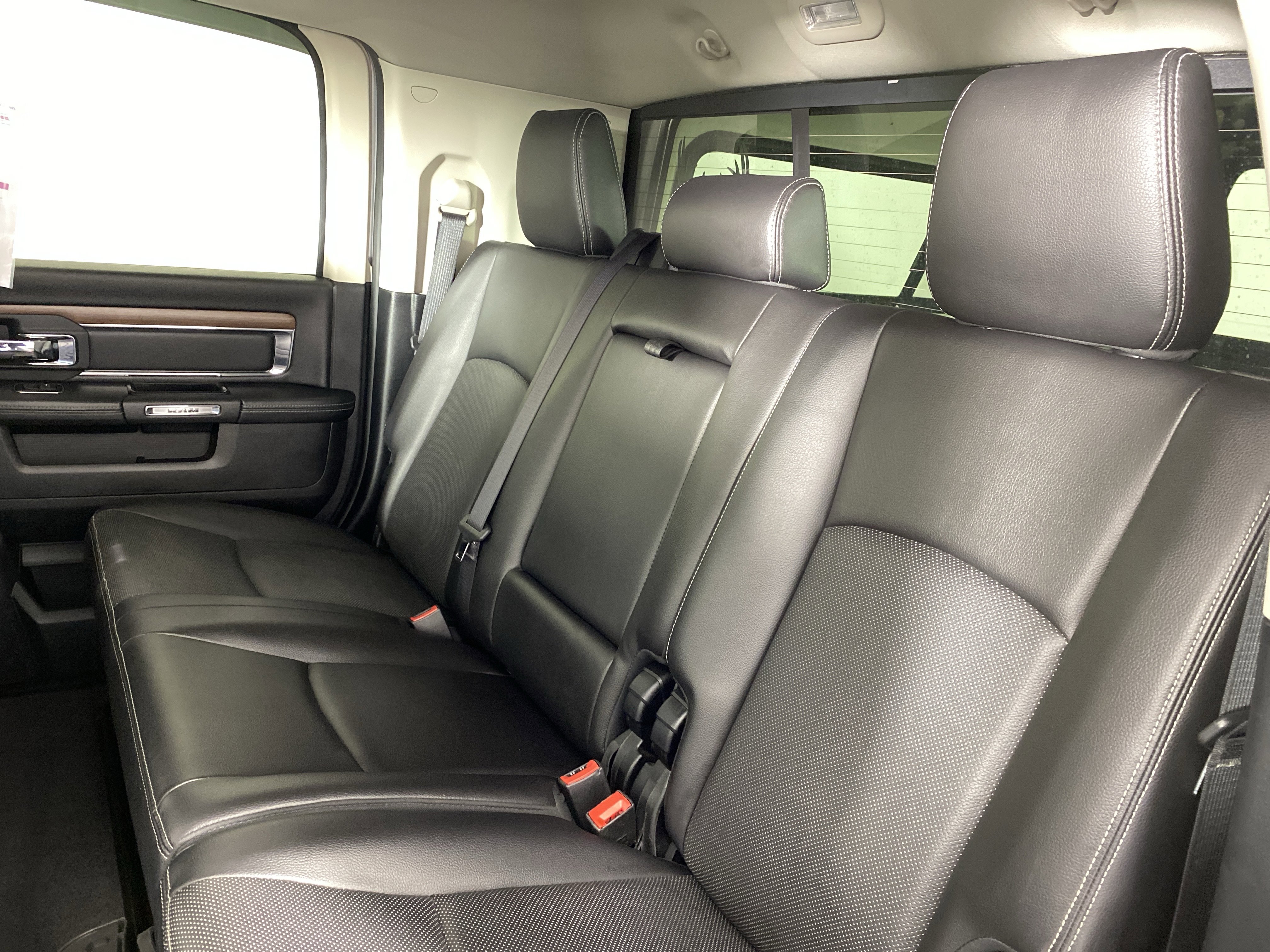 Used 2016 RAM 3500 Laramie w/ Sport Appearance Group image 33