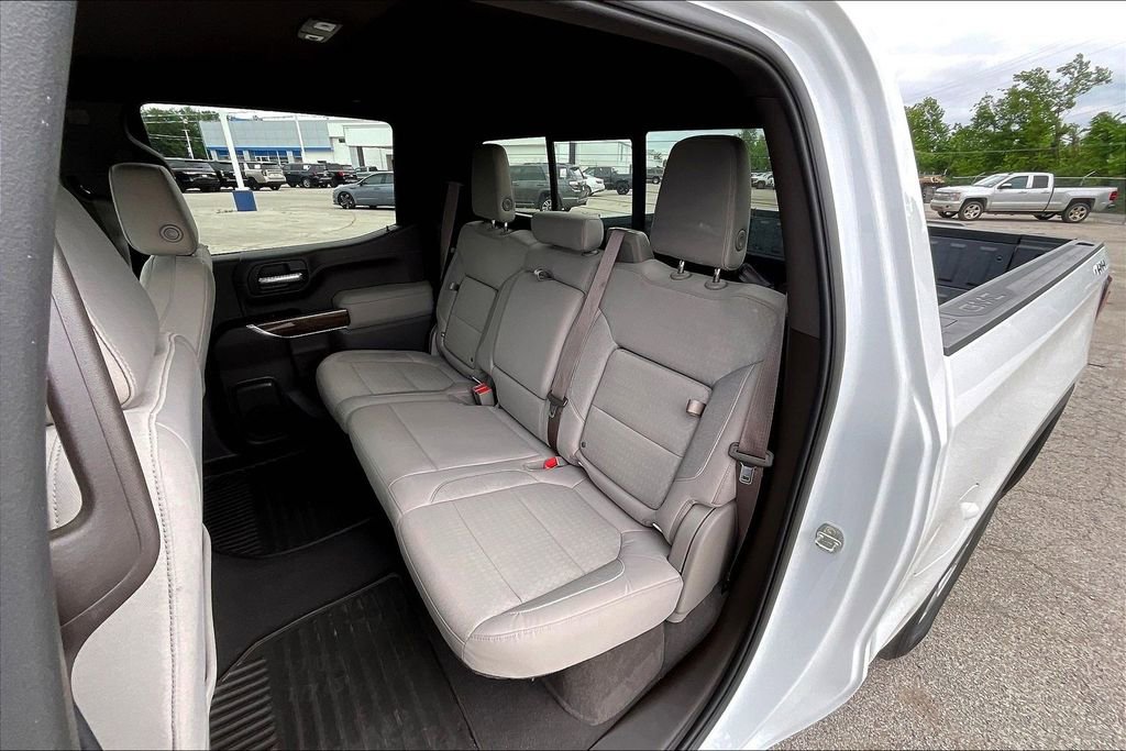 Used 2021 GMC Sierra 1500 SLE w/ Driver Alert Package II AWD/4WD image 28