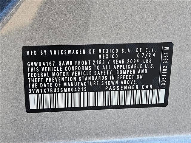 Used 2025 Volkswagen Jetta SE image 24