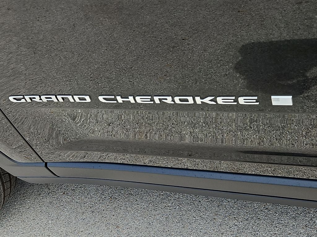 New 2026 Jeep Grand Cherokee L 2WD image 14
