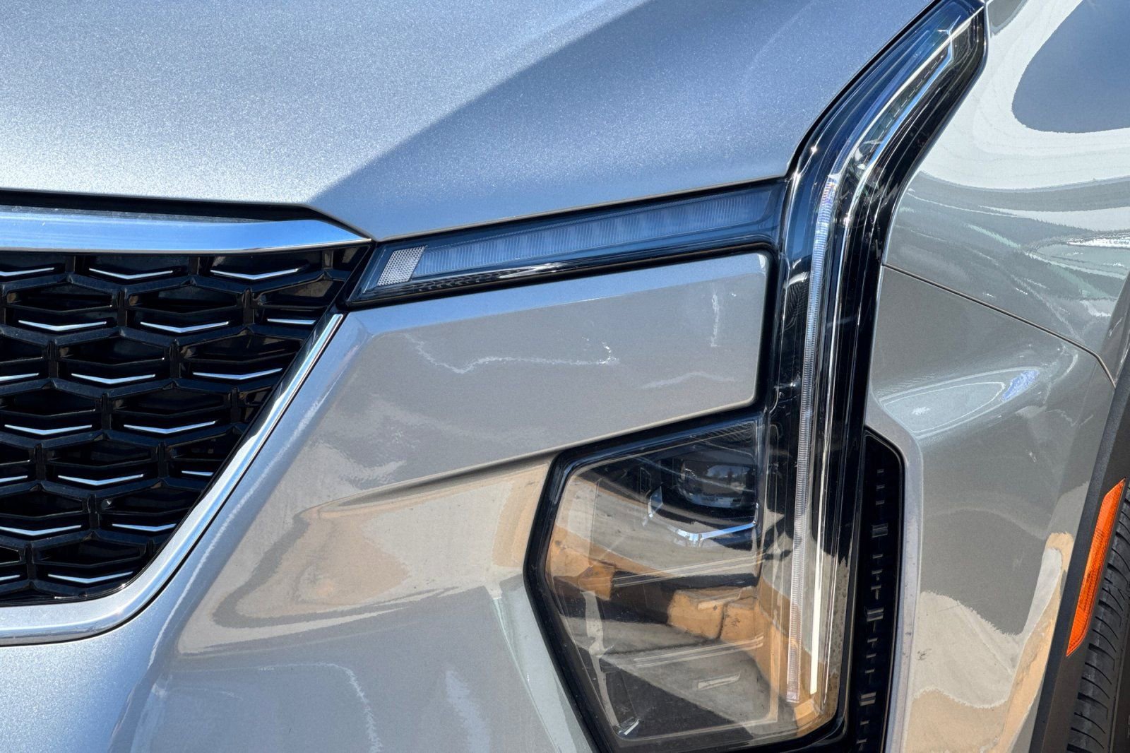 Certified 2025 Cadillac XT4 Premium Luxury image 48