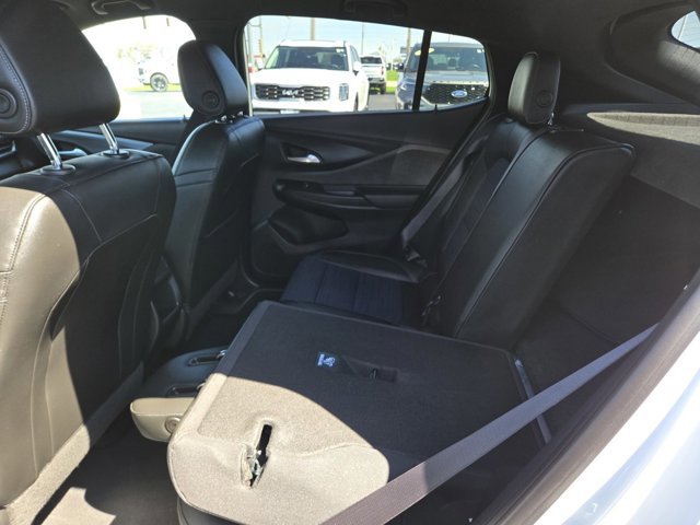 Used 2025 Buick Envista Preferred image 31