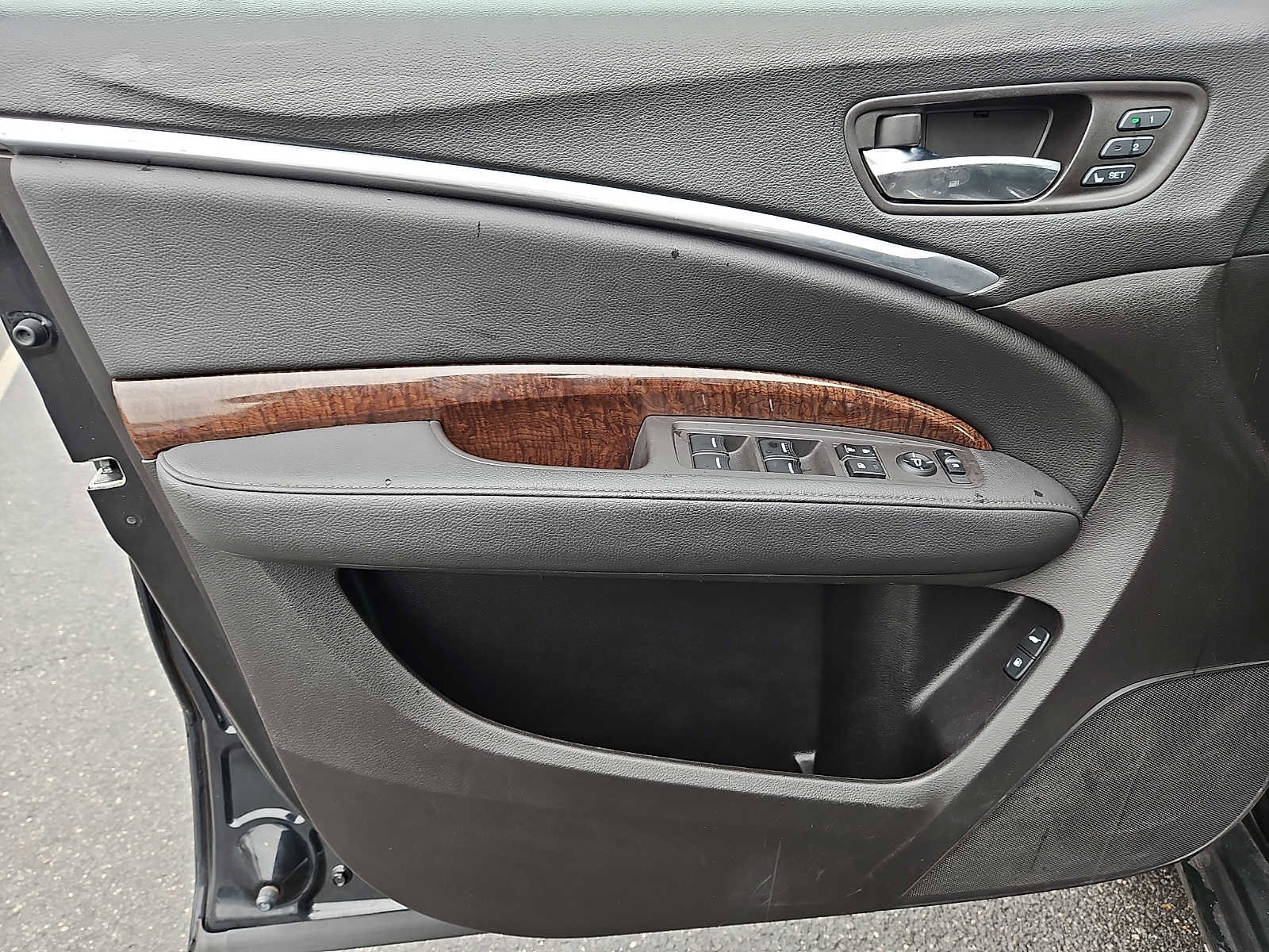 Used 2019 Acura MDX SH-AWD image 15