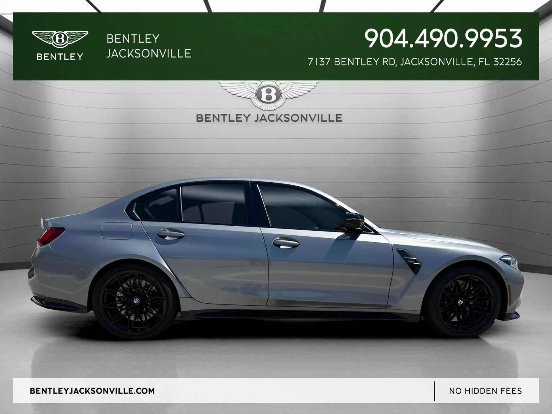 Used 2025 BMW M3 w/ Executive Package RWD image 5
