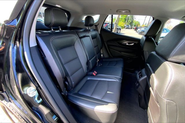 Used 2024 GMC Terrain SLT AWD/4WD image 26