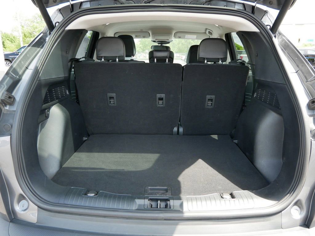 Used 2022 Ford Escape SEL w/ Technology Package image 18