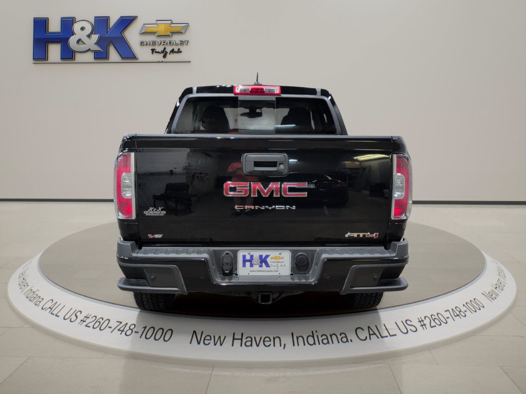 Used 2022 GMC Canyon AT4 w/ Trailering Package AWD/4WD image 5